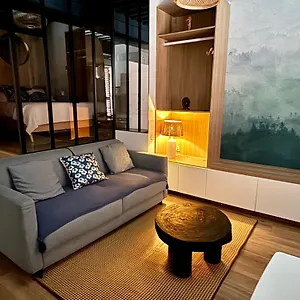 https://le-bucolique-coeur-vieille-ville-dannecy.hotels-rhonealpes.com